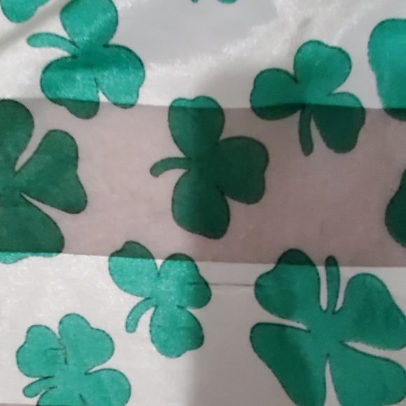 Gorgeous scarf set☘Liang Dian &Clover Scarves - Picture 4 of 5